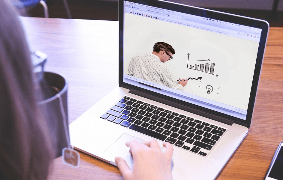 How To Scale The Growth Of Your Blog - webinars